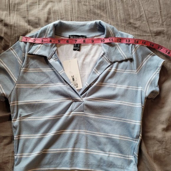 Med SWS Essentials Striped Crop Top - Picture 6 of 8